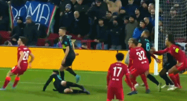 哪怕不算欧国联、阿拉冠级别的冠军！梅西的冠军数都多于决赛数！