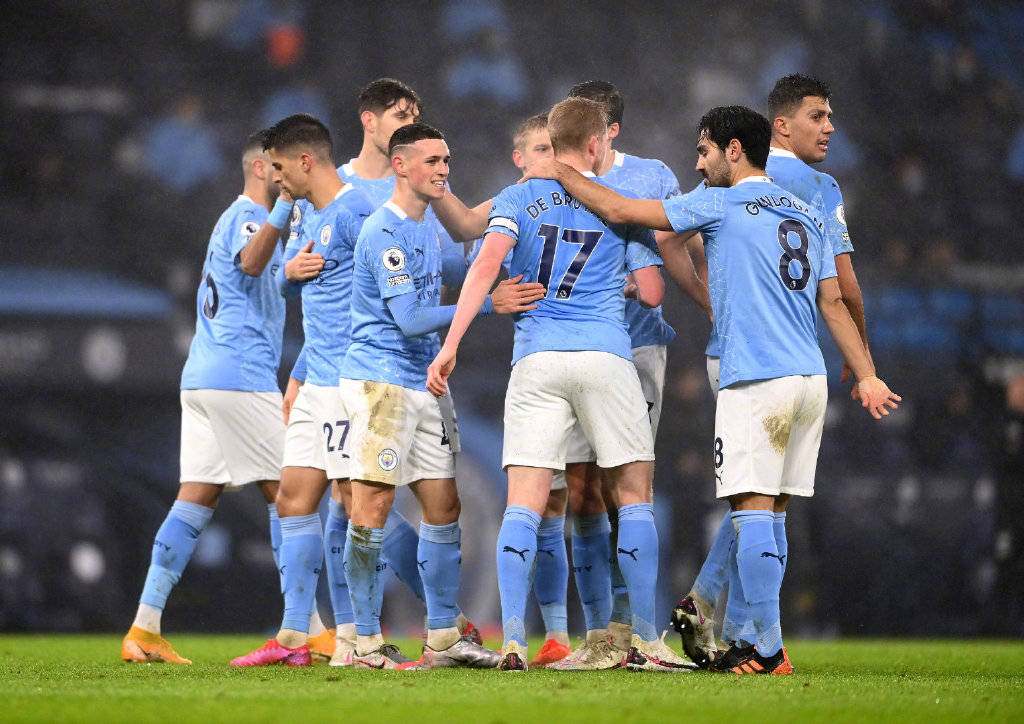 支持儿子，弗格森去看了其儿子达伦执教的彼得堡联的比赛