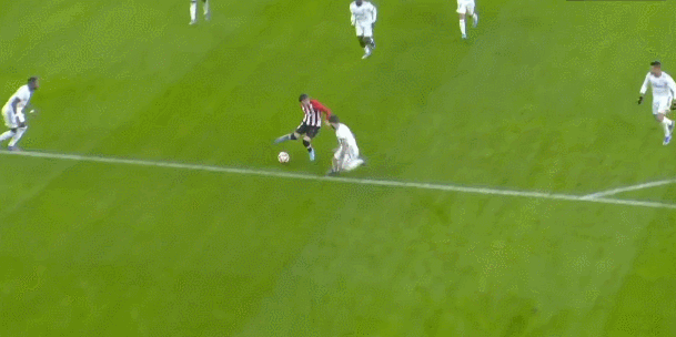 自我勉励，内马尔在社交媒体上晒出科比的经典照片